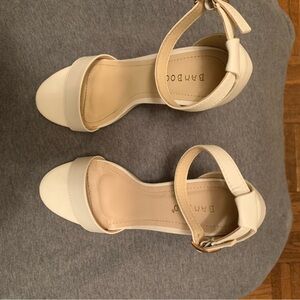 BAMBOO Women's Elegant White Heels